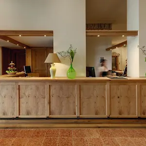 Hotel Excelsior By Geisel