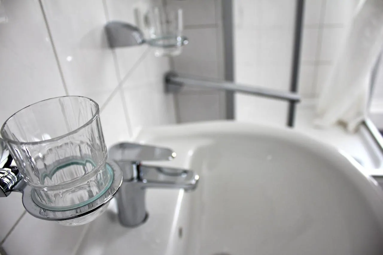 Cvjm Hotel Am Dom لوبيك ألمانيا
