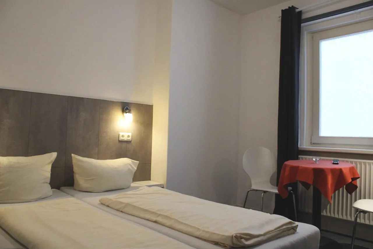 Cvjm Hotel Am Dom لوبيك 2*,  ألمانيا