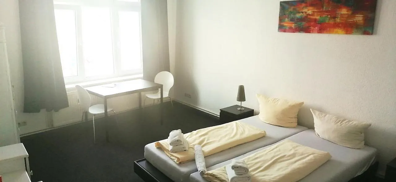 Cvjm Hotel Am Dom لوبيك
